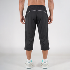 3/4 Performance Shorts | Black